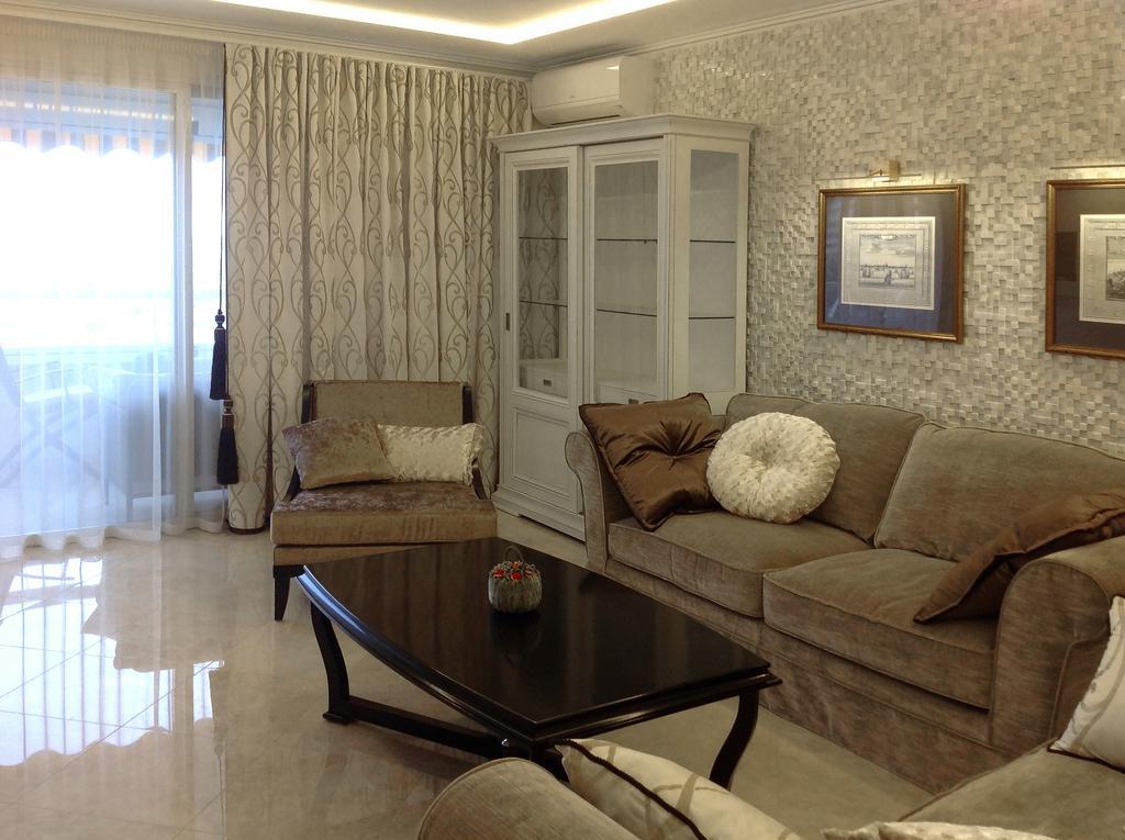 Apartments At Commodoro Villeneuve-Loubet Ngoại thất bức ảnh